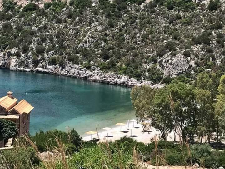 Two-Storey Mansion At The Sea Arkadiko Chorio Exterior photo